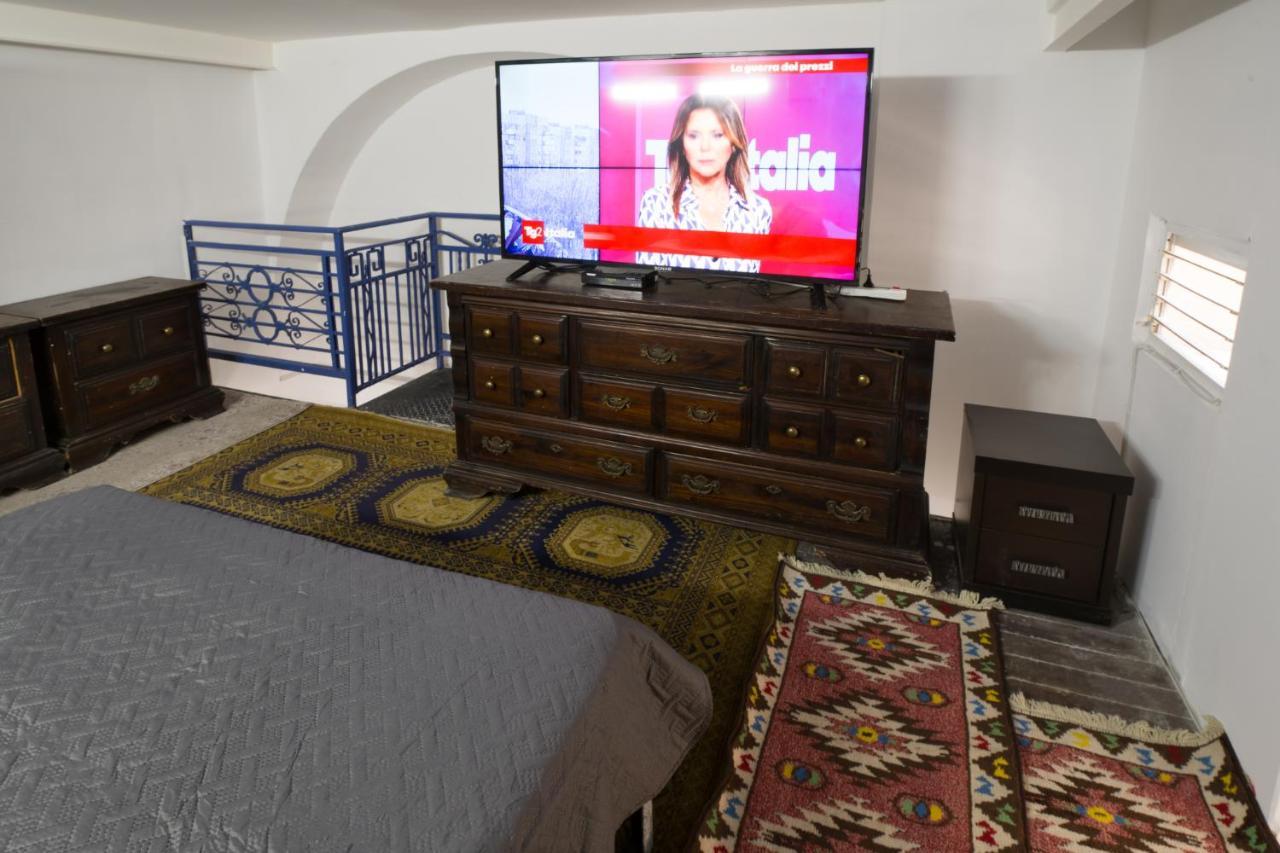 Lovely & Budget Apartment At The Center, Gardens & German Colony Хайфа Екстер'єр фото