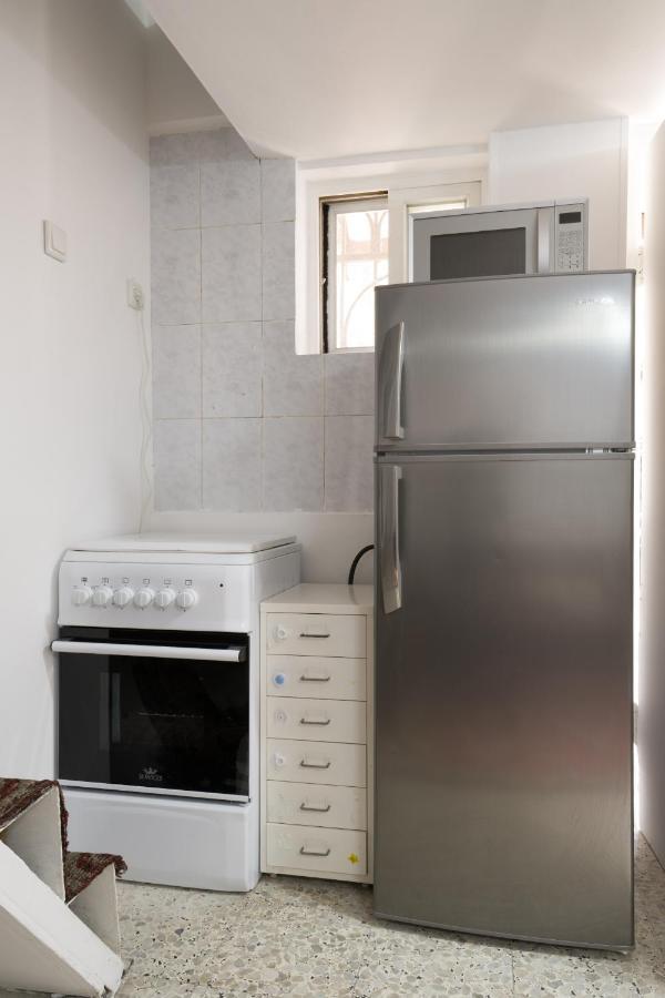 Lovely & Budget Apartment At The Center, Gardens & German Colony Хайфа Екстер'єр фото